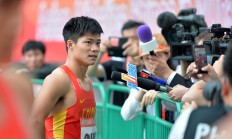 苏炳添最后关头救险，巴黎力保胜局拿下系列赛