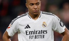 姆巴佩连续十五场比赛得分超过连败，DWG挑战极限！(姆巴佩本赛季数据)