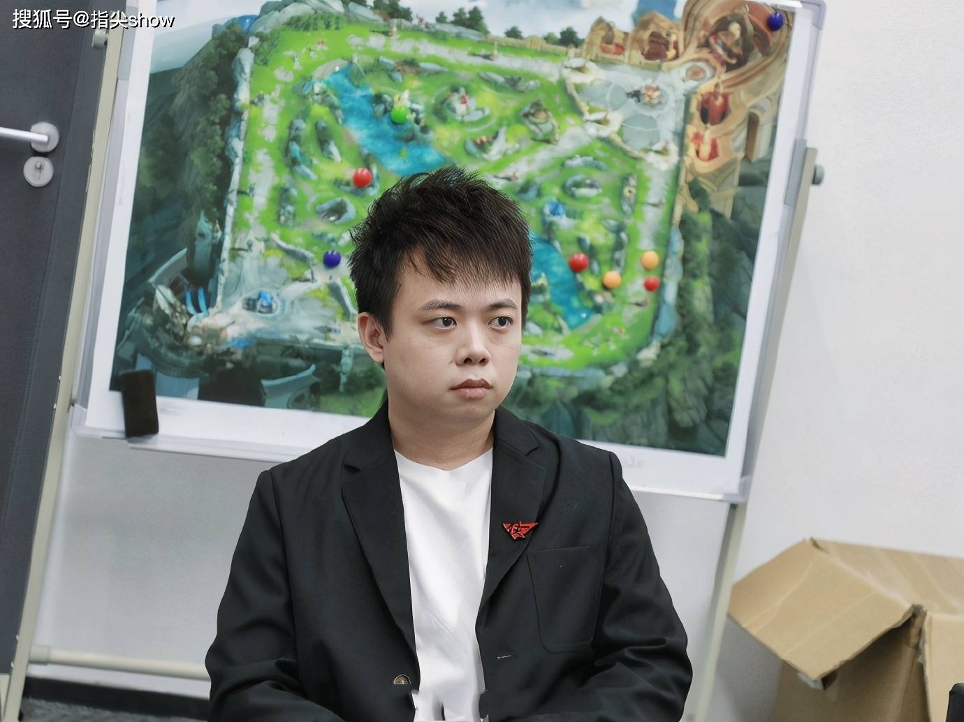 Rookie爆冷击败篮网，比分优势明显引爆全场！(rookie个人荣誉)